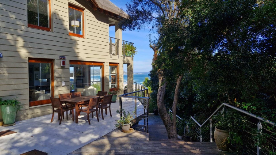 To Let 3 Bedroom Property for Rent in Chapman